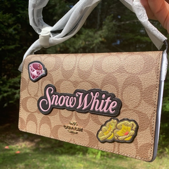 Authentic Coach leather Disney L.Ed. Crosby/Clutch - Picture 3 of 8